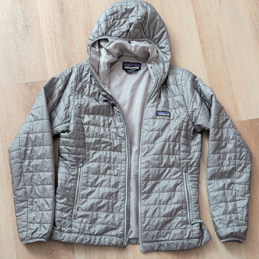 Patagonia Women's Nano Puff Jacket - Silver Gray